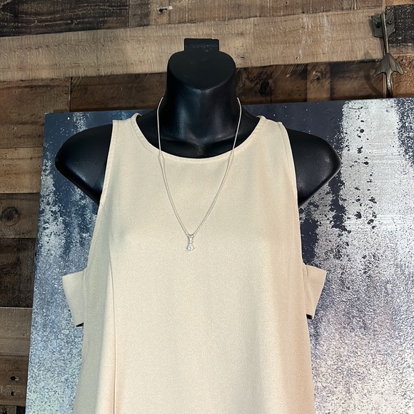 🟠Women’s Abercrombie & Fitch Open Sided Dress - Picture 9 of 16